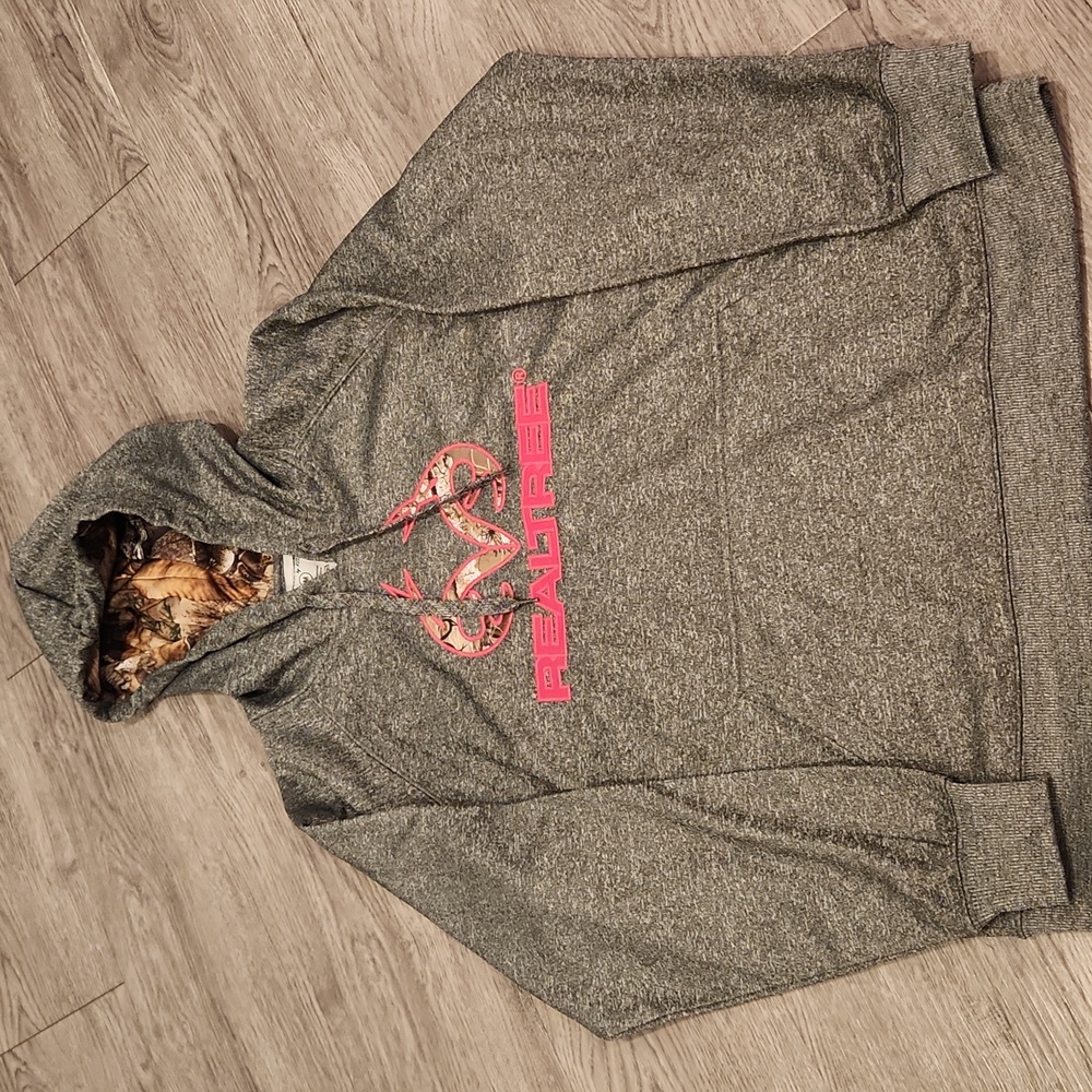 Women's Hooded Realtree Sweatshirt Size Medium